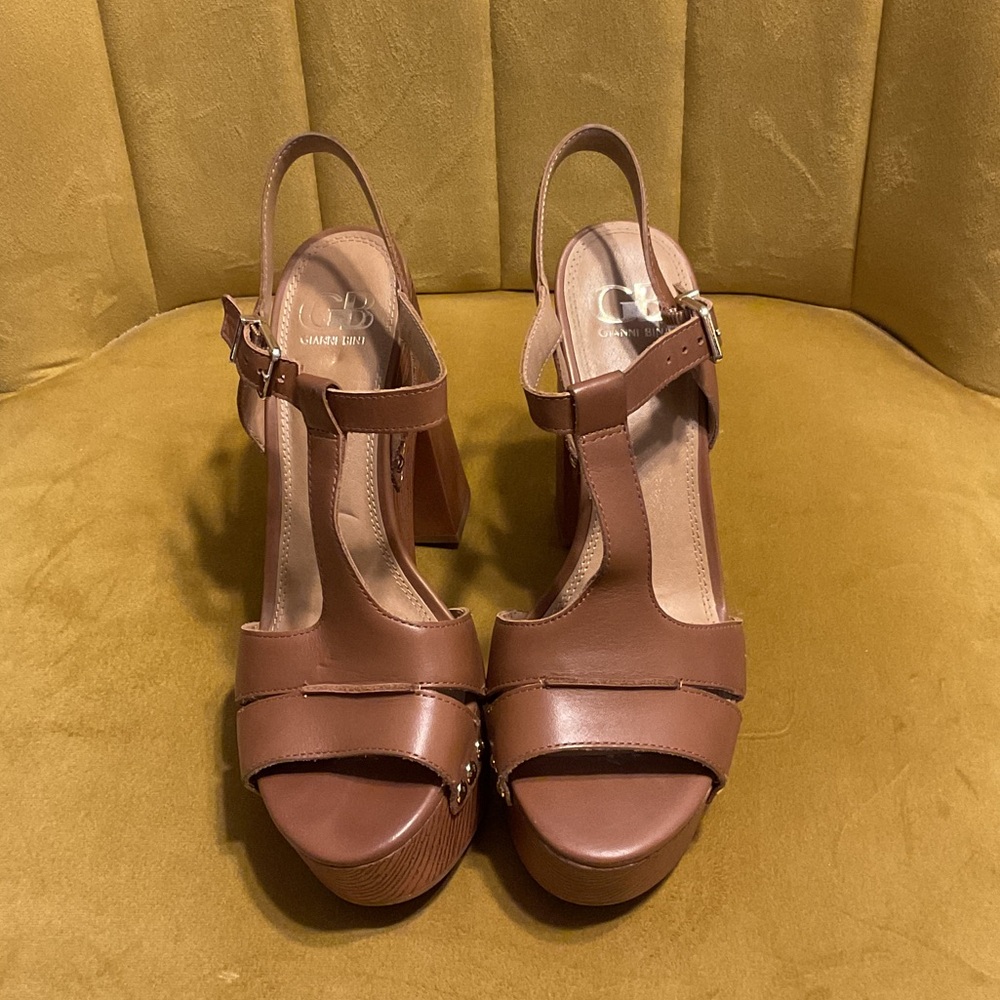 Gianni Bini Brown Women's Heeled Sandals